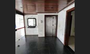 Imagem 2: Vagas para moças que estudem e trabalhem