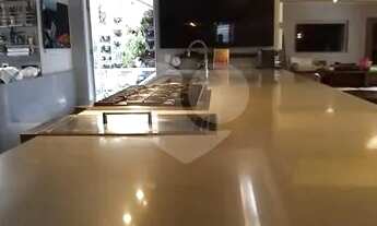 Imagem 2: Casa no miolo do Jardim Europa