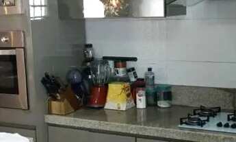 Imagem 4: ARNIQUEIRA: Capa de revista 2qtos, pisc/chursaq, 417m2, cond/localiz.top! quitd.terracap!