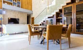 Imagem 6: Casa de condomínio para venda possui 480 metros quadrados com 4 quartos