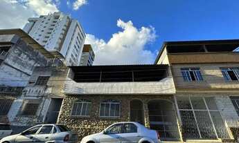 Imagem 2: Casa com 6 dormitórios à venda, 254 m² por R$ 1.500.000,00 - São Mateus - Juiz de Fora/MG