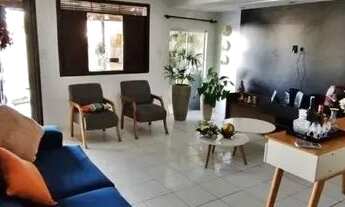 Imagem: Casa para venda com 3 quartos em Costa Azul