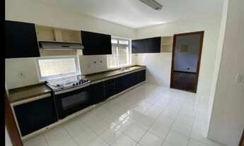 Imagem 7: LEO - Casa possui 326 metros quadrados com 4 quartos em Madalena - Recife - Pernambuco