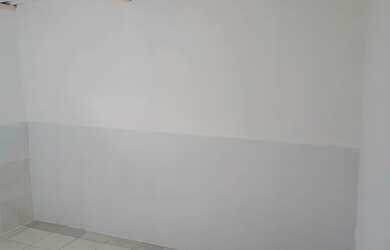 Imagem 2: Aluga se casa de fundos R$ 650