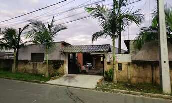 Imagem 3: Grande Casa em Antonina para moradia ou pousada