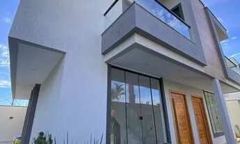 Imagem: Linda casa duplex com 3 quartos pertinho