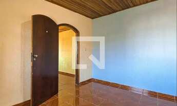 Imagem: Casa à Venda - Vila Galvão, 2 Quartos