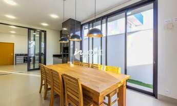 Imagem 4: UBERLÂNDIA - Casa Padrão - Varanda Sul