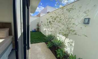 Imagem 5: UBERLÂNDIA - Casa Padrão - Jardim Versailles