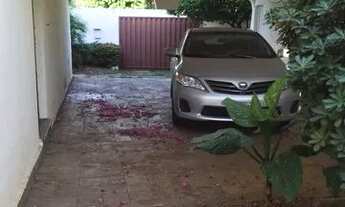 Imagem 6: Sobrado para aluguel e venda tem 400 metros quadrados com 4 quartos