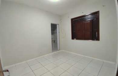 Imagem 5: Aluga-se imóvel para empresa - Atrás da Motopema