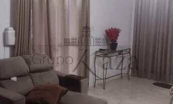 Imagem 2: Jacarei - Casa Padrão - Parque Santo Antonio