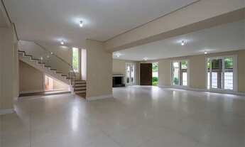 Imagem 7: Linda casa nos Jardins à venda de 724m2 área construída, 4 suítes 3 vagas de garagem