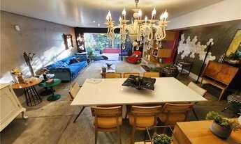 Imagem 4: Espaçosa e charmosa casa assobradada na Vila Madalena, com 3 suítes em frente praça arbori