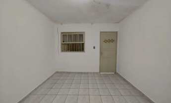 Imagem 2: Casa de fundos para locação - Rua Antonieta Leitão