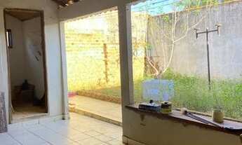 Imagem 5: Vendo casa em reforma Jardim Montreal de frente para o condomínio