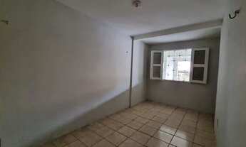 Imagem 2: Casa plana no Bairro Granja Portugal