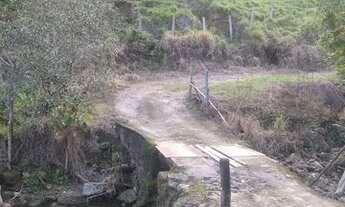 Imagem: Casa em sítio alto do Frade