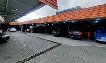 Imagem 2: Auto Center à Venda em Curitiba no Bairro Mossunguê Cod PT0970/E