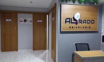 Imagem 3: Sala reformada, com 38 m², subdividida em recepção mais 3 salas, garagem