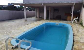 Imagem 4: Casa Térrea com Piscina, Suíte + 3 quartos, super bem localizada no Saguaçu, também uso CO