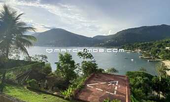 Imagem 2: Portogalo Angra, frente praia, heliponto, quadra poli