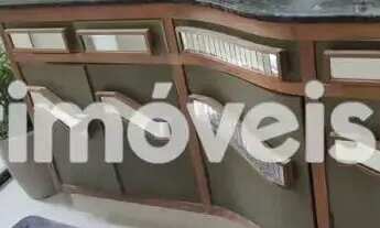 Imagem 2: Imóvel para venda tem 185 metros quadrados com 5 quartos em Jardim da Penha - Vitória - ES