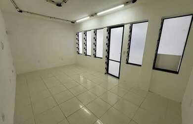 Imagem 4: Última chance]Sala para Alugar - Caminho das árvores