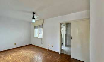 Imagem 2: Excelente apartamento à venda no bairro Passo d' Areia com 2 dormitórios