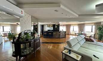 Imagem: Aluguel de Apartamento com Sacada e Piscina