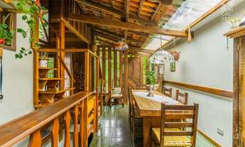 Imagem 6: Casa de Rua, 03 Quartos, 01 Suíte, 02 Vagas, Santa Felicidade, Curitiba