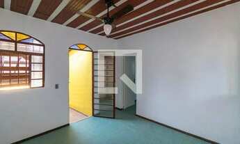 Imagem 4: Casa à Venda - Havaí, 3 Quartos, 150 m2