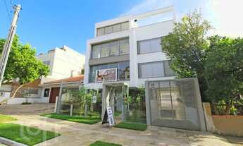 Imagem 2: Apartamento 3 dormitórios (1 suíte), á venda no bairro Chácara das Pedras, Porto Alegre