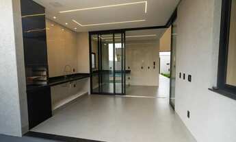 Imagem 6: Casa no Setor Três Marias, com 3 suítes plenas e 4 vagas de garagem