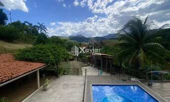 Imagem 6: Chácara à Venda com 2.000 m² em Dois Irmãos, Anchieta/ES - Casa Duplex, Piscina, Energia S