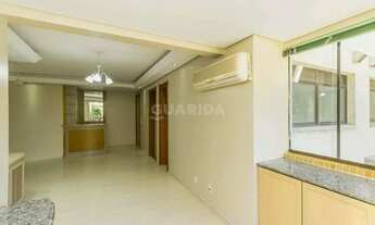 Imagem 5: Amplo apartamento semimobiliado com 3 dormitórios e 1 vaga de garagem, no bairro Menino De