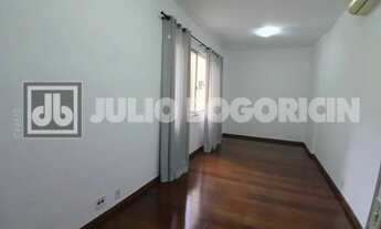 Imagem 5: Maravilhoso apartamento de 2 quartos silencioso em prédio gabaritado