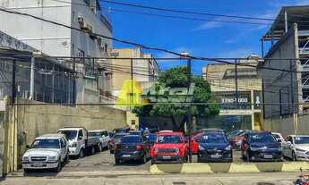 Imagem: Loja com dois andares - Av. Armando Lombardi