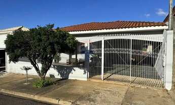 Imagem: Charmosa casa no Jardim Cambuci a sua espera