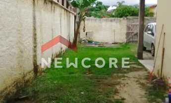 Imagem 2: Casa em Avenida Thereza Albino Chacon - Balneário dos Golfinhos - Caraguatatuba/SP