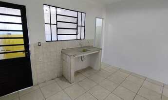 Imagem 2: Casa para Locação em São Paulo, Jardim Peri, 1 dormitório, 1 banheiro