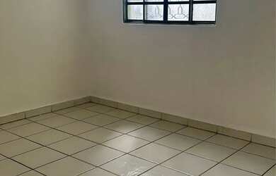 Imagem 3: Aluga-se Apto de 2 quartos na Av. Leste Oeste