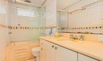 Imagem 7: PORTO ALEGRE - Apartamento Padrão - Auxiliadora