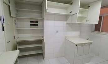 Imagem 6: Ótimo Apto. Junto a tradicional praça São Salvador. Reformado, silencioso e vista livre