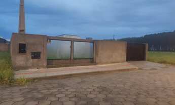 Imagem 3: Terreno murado com edícula em Araranguá