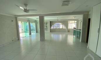 Imagem 4: Cobertura duplex para venda tem 300 metros quadrados com 3 quartos