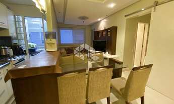 Imagem 2: Apartamento para venda com 65 metros quadrados com 2 quartos em Centro - Florianópolis - S