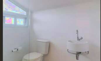 Imagem 3: Condomínio Residencial Onze para locação mobiliada e decorada possui 400 m² com 4 suítes