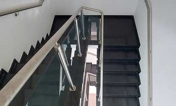 Imagem 3: Casa NOVA em condomínio fechado - 400m² - 4 suítes - 5 vagas - Piscina Privativa