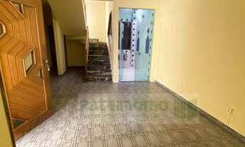 Imagem 3: Casa para aluguel possui 250 metros quadrados com 5 quartos em Grageru - Aracaju - SE